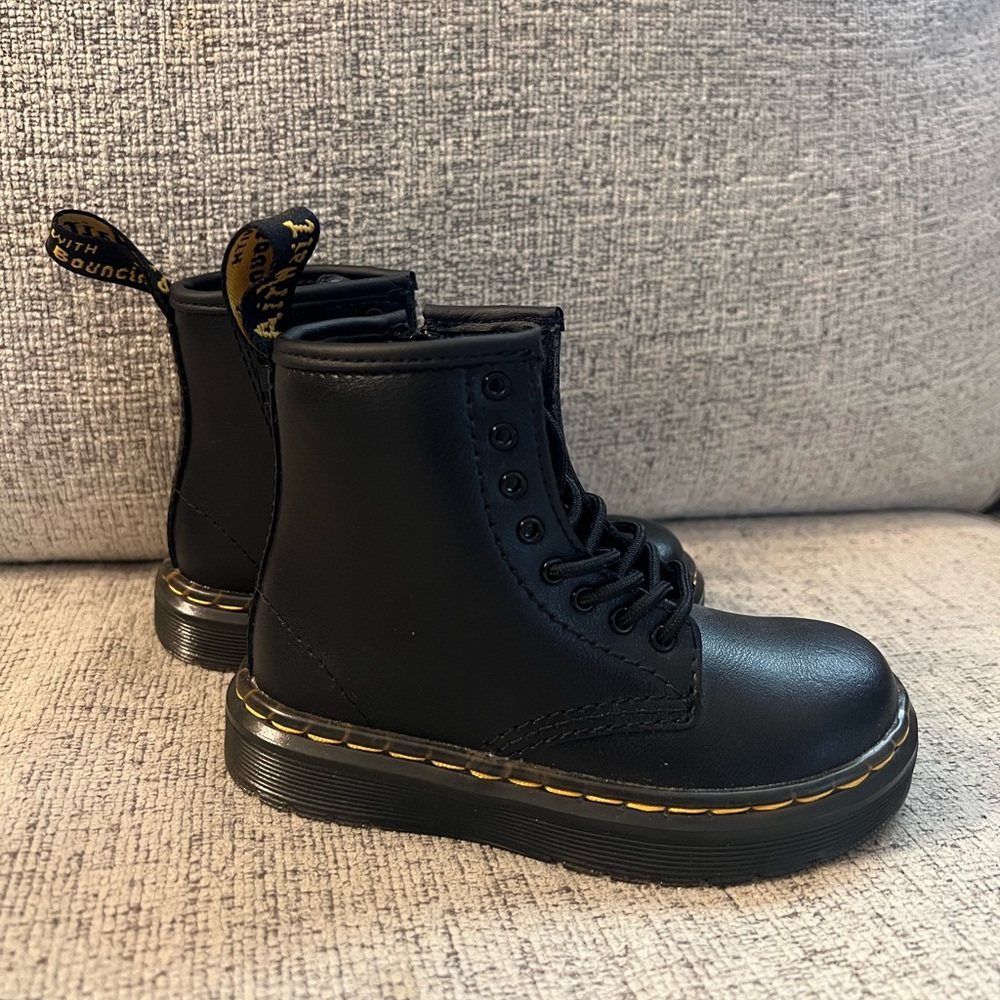 Dr. Martens Kids’ Zavala Black Boots | Toddler Size 8 | NWOT